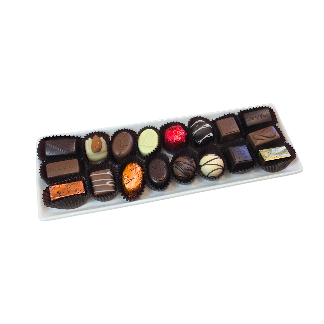 Platou Selection - Platou Ceramic 18 Praline Belgiene Asortate Leonidas 255g